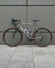 FIDLOCKボトル + マウントベース【TWIST BOTTLE 600+BIKE BASE】mb_15l