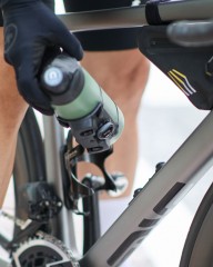 FIDLOCKボトルマウントシステム【TWIST UNI CONNECTOR + BIKE BASE】mb_02l