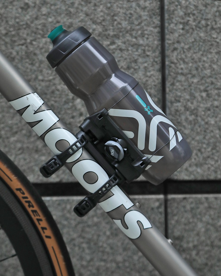 FIDLOCK抗菌ボトル【FIDGUARD BOTTLE 750 ANTI】15l