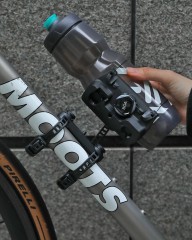 FIDLOCK抗菌ボトル【FIDGUARD BOTTLE 750 ANTI】mb_16l