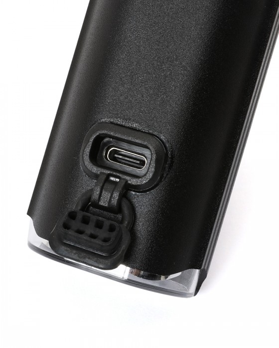 LEZYNEStVZO規格対応 フロントライト 【MACRO StVZO 500+ FRONT REVERSE】13l