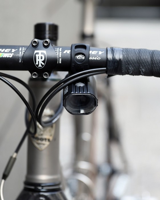 LEZYNEStVZO規格対応 フロントライト 【MACRO StVZO 500+ FRONT REVERSE】19l