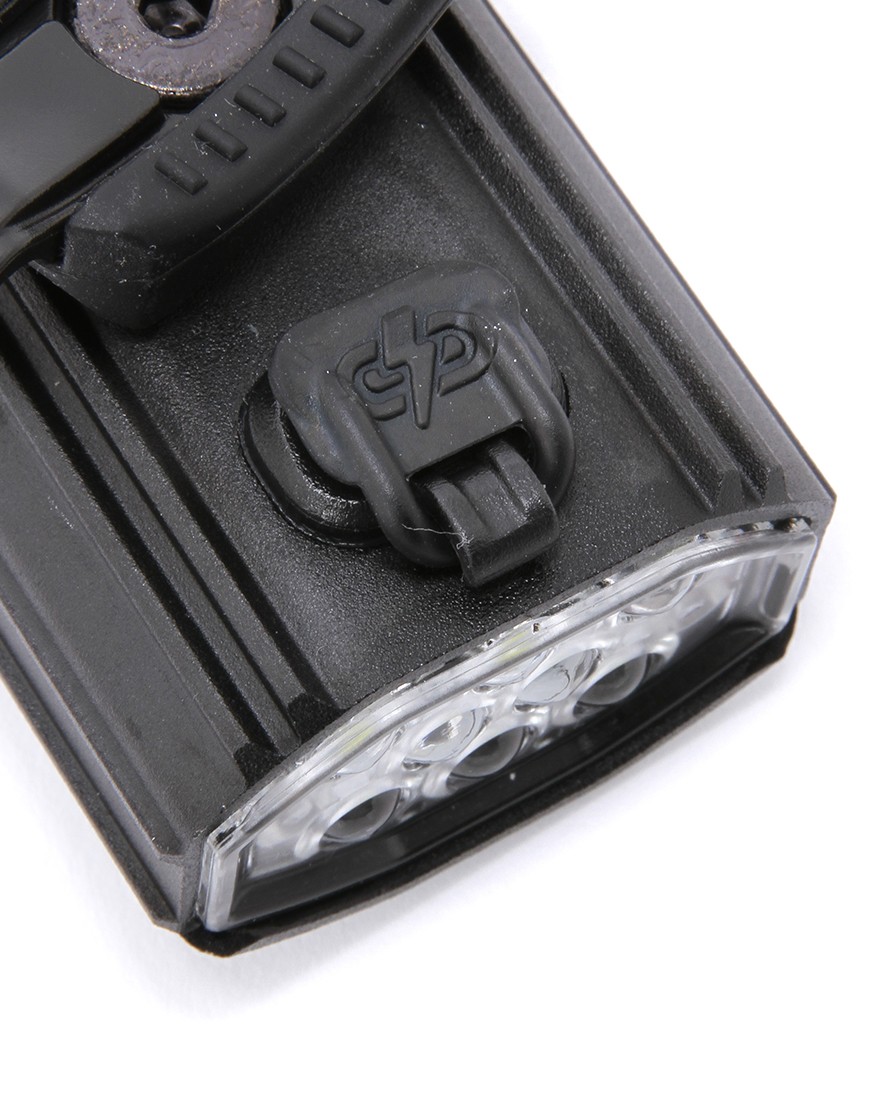 LEZYNEUSB充電式フロントライト【MICRO DRIVE PRO 1000+】10l