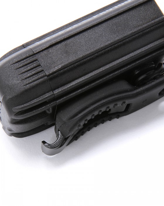 LEZYNEUSB充電式フロントライト【MICRO DRIVE PRO 1000+】12l