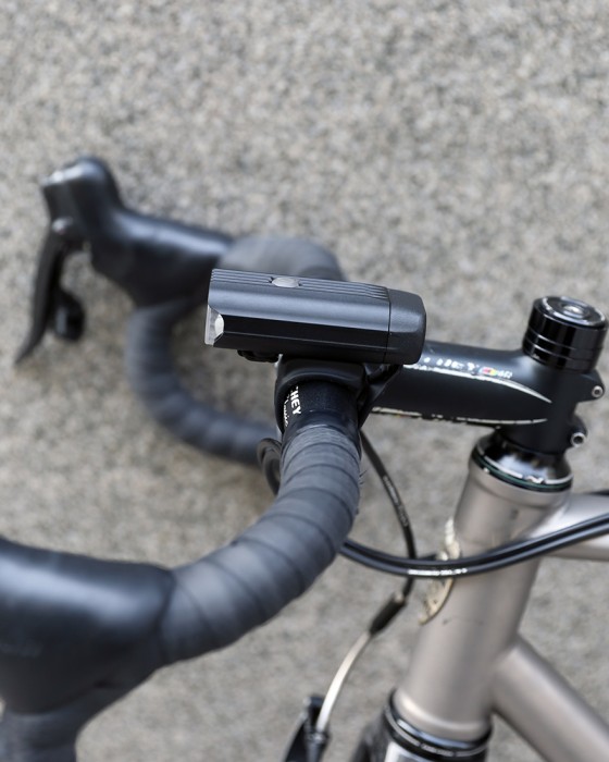 LEZYNEStVZO規格対応 フロントライト【HECTO PRO StVZO 400+ FRONT】16l