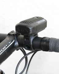 LEZYNEUSB充電式フロントライト【MICRO DRIVE 800+】mb_20l