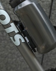 FIDLOCKキャップ付きボトル【TWIST SINGLE BOTTLE 750 COMPACT】mb_17l
