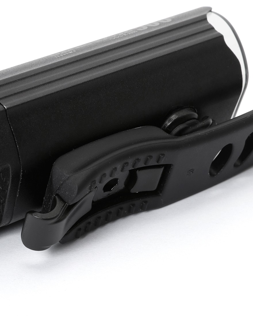 LEZYNEStVZO規格対応 フロントライト【MACRO StVZO 500+ FRONT】11l