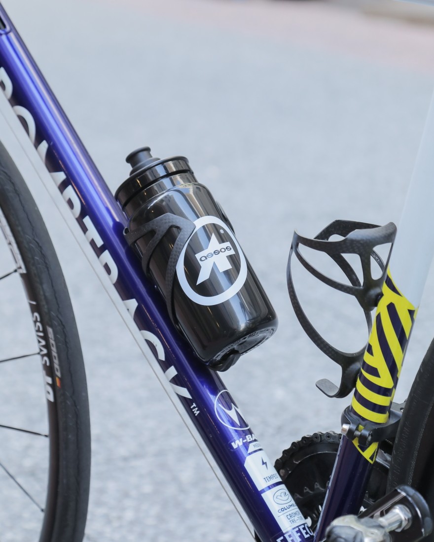 ASSOSウォーターボトル【SIGNATURE Water Bottle】09l