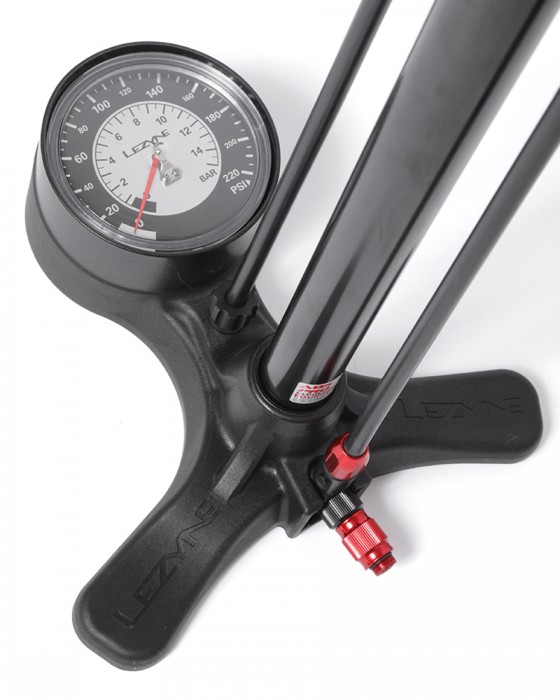 LEZYNEフロアポンプ【SPORT FLOOR DRIVE 3.5】05l