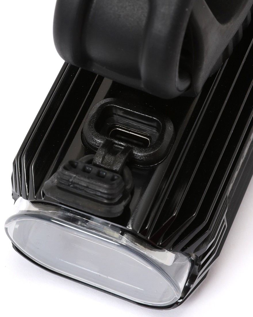 LEZYNEStVZO規格対応 フロントライト【DECA StVZO 1200 FRONT BLACK】13l