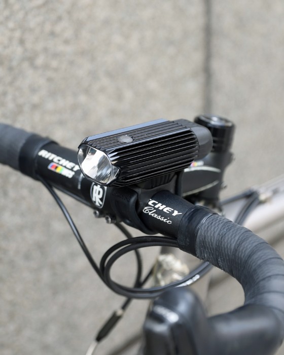 LEZYNEStVZO規格対応 フロントライト【DECA StVZO 1200 FRONT BLACK】20l