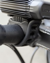 LEZYNEStVZO規格対応 フロントライト【DECA StVZO 1200 FRONT BLACK】mb_23l