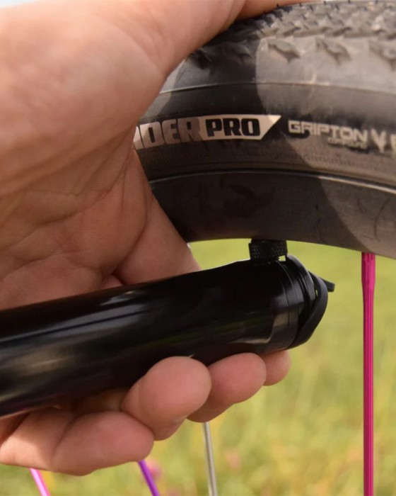 DAYSAVER高性能ミニポンプ【INCREDIBLE PUMP/レギュラー】16l