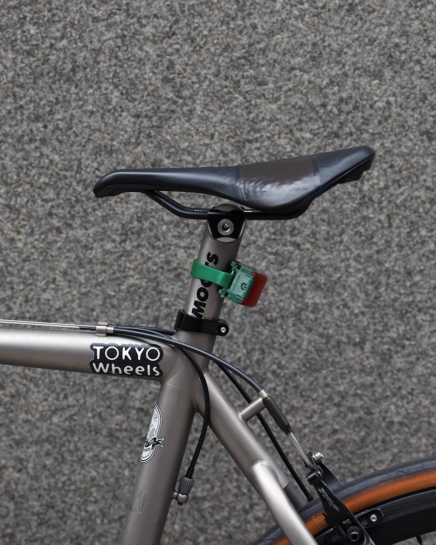 BOOKMANUSB充電式 リアライト【Curve Rear Light】11l