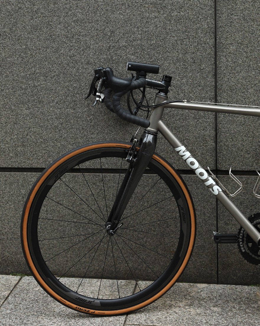 BOOKMANUSB充電式フロントライト【Volume™1500】25l