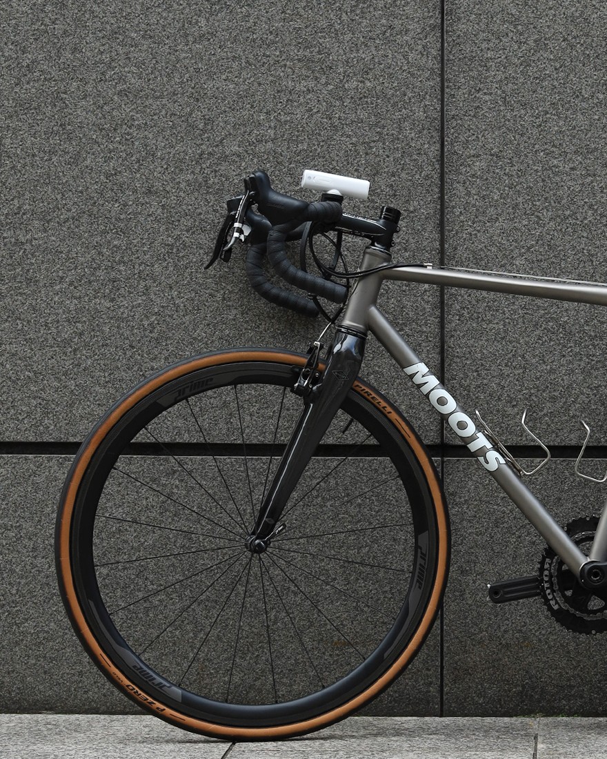 BOOKMANUSB充電式フロントライト【Volume™ 800】25l