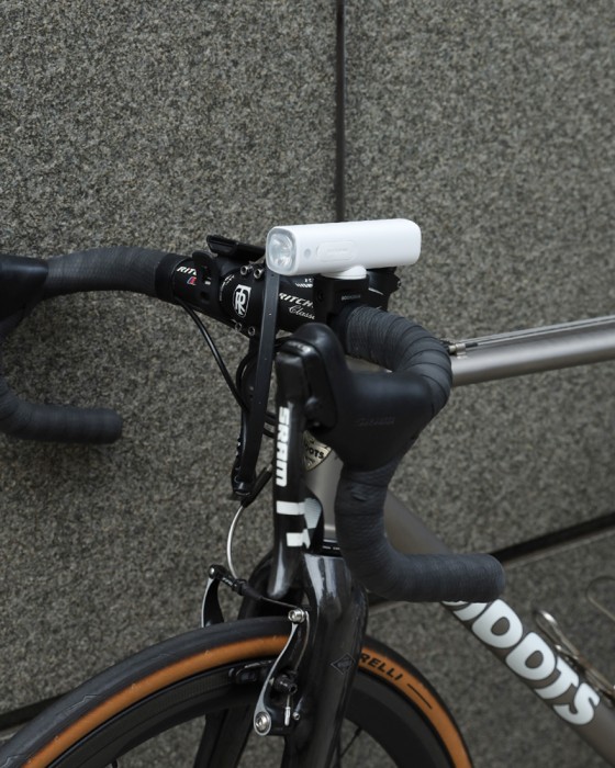 BOOKMANUSB充電式フロントライト【Volume™ 800】27l