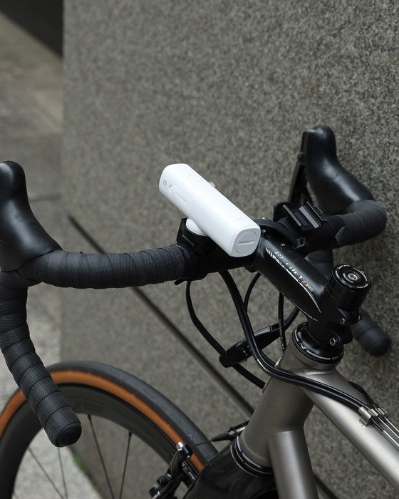 BOOKMANUSB充電式フロントライト【Volume™ 800】28l