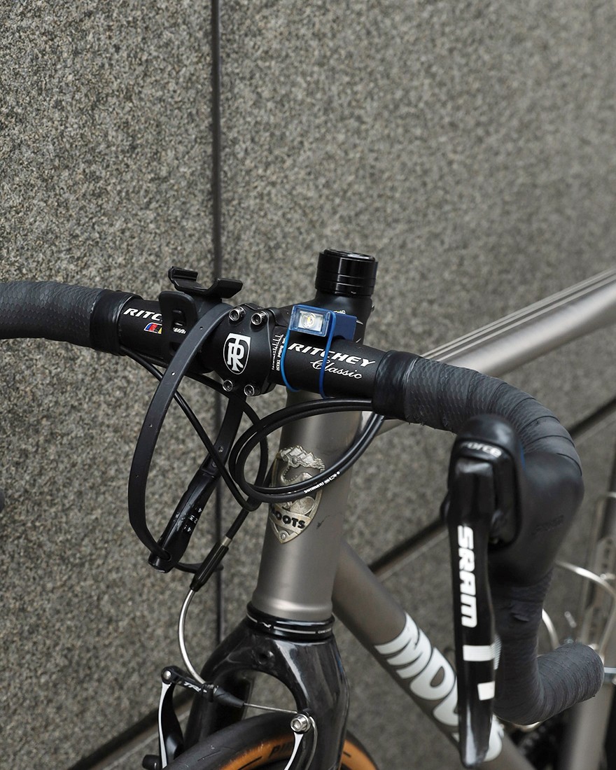 BOOKMANUSB充電式 コンパクトフロントライト【Block Light Front】13l