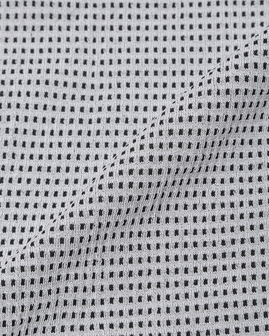優しいのにタフなヤツ。ASSOS の新世代ベースレイヤー「SKIN