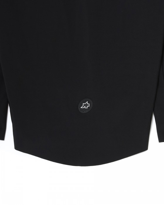 ASSOSロングスリーブ ミッドレイヤー【Endurance ThermoBooster】10l