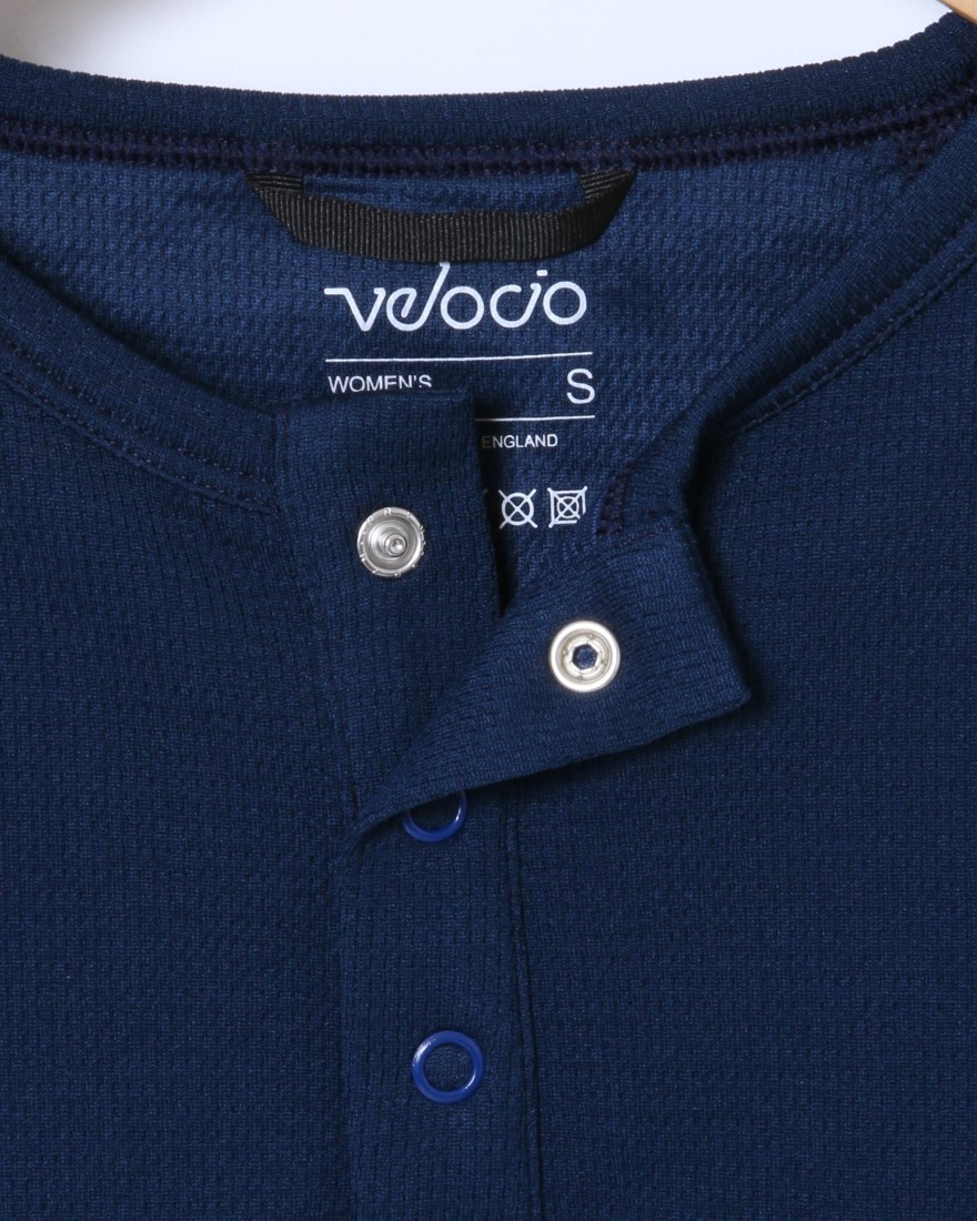 Velocioレディースメリノベースレイヤー【Women's Merino 160 LS Base Layer】	03l