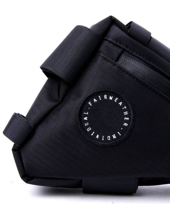 FAIRWEATHERコーナーバッグ【corner bag ripstop 1.7L】11l