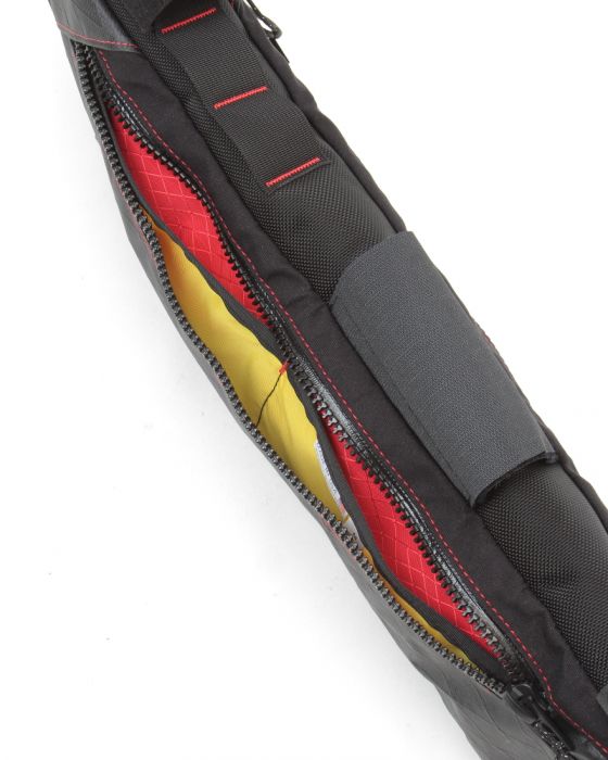 REVELATE DESIGNSフレームバッグ【Tangle Frame Bag-M】13l