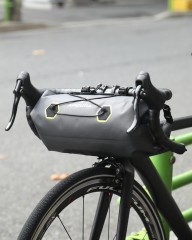 APIDURAハンドルバーバッグ 9L 【EXPEDITION HANDLEBAR PACK/ コンパクト】mb_13l