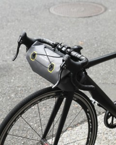 ハンドルバーバッグ 9L 【EXPEDITION HANDLEBAR PACK/ コンパクト】