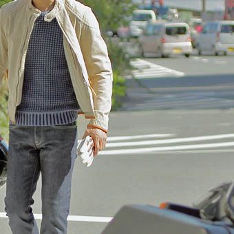 軽くしなやかなライダースジャケット