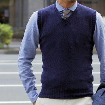ジャケット防寒の最終兵器はニットベストで。