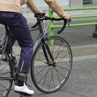 え？コットンなのにレインパンツ？