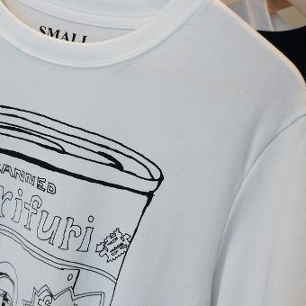 汗っかきなムッシューも、注目のTシャツ。