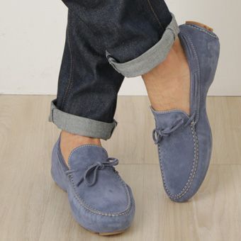 LARDINIからドライビングシューズ？！一足二鳥の秘密とは。