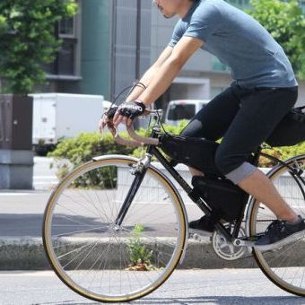 本気を見せないコツは、アイテムの合わせ方！「ガチ×ゆる」スタイル