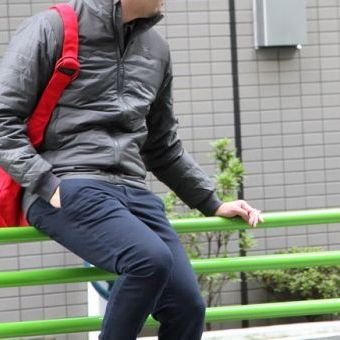 今年はいつもと違うアウターで攻めたいなら、インナー使いにも注目のキルティングが正解。