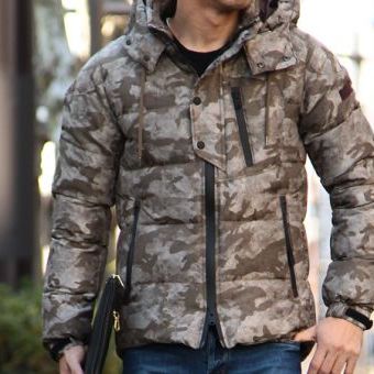 派手なようで、実はシック。こんなカモ柄が欲しかったのだ。