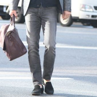 この春夏に用意しておきたい、SIVIGLIAブラック系パンツ２種