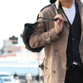 最後のピースはこれでした。レザーブルゾンはEMMETI（エンメティ）で決まり。