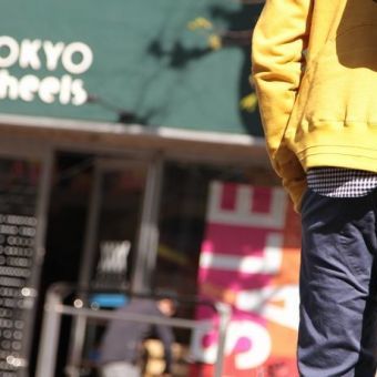 昔ながらのディテールはそのままに、ますます活躍の場を広げるアメリカンチノ。