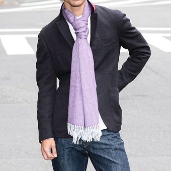 今季注目のジャージー素材、カーディガンのような楽ジャケ