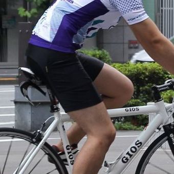 ちょっとだけゆる～くすることで、あなたスタイルのレーパンになるんです。