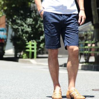 旅のリラックスパンツも、ＯＮな雰囲気で。