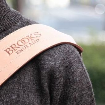 オーセンティックなBROOKSレザーに酔いしれる。