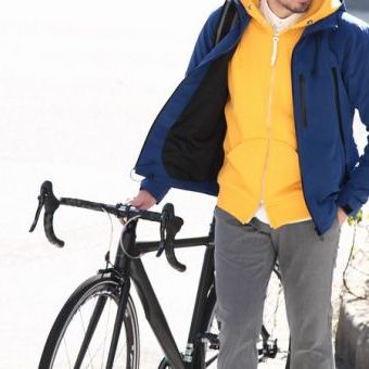 重ね着？ダウン？寒さ対策は、これ一枚あれば大丈夫です。