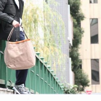 これであなたも“イクメン”に？！この大容量はマザーズバッグにも最適です。