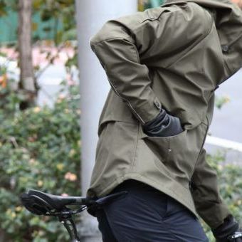 新感覚！使い込むほどアジが出る、綿素材使用の完全防水アウター。
