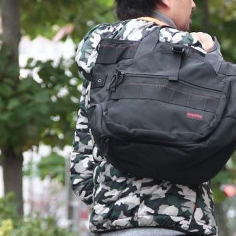 替えが効かないモノってありますよね。例えば、このバッグなんかもその一つ。